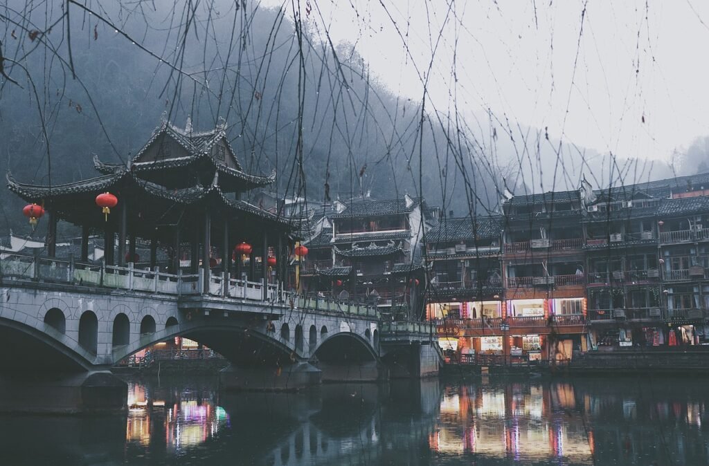 Chasing Sunsets Across Southeast Asia: A Traveler’s Journey Through Color and Culture